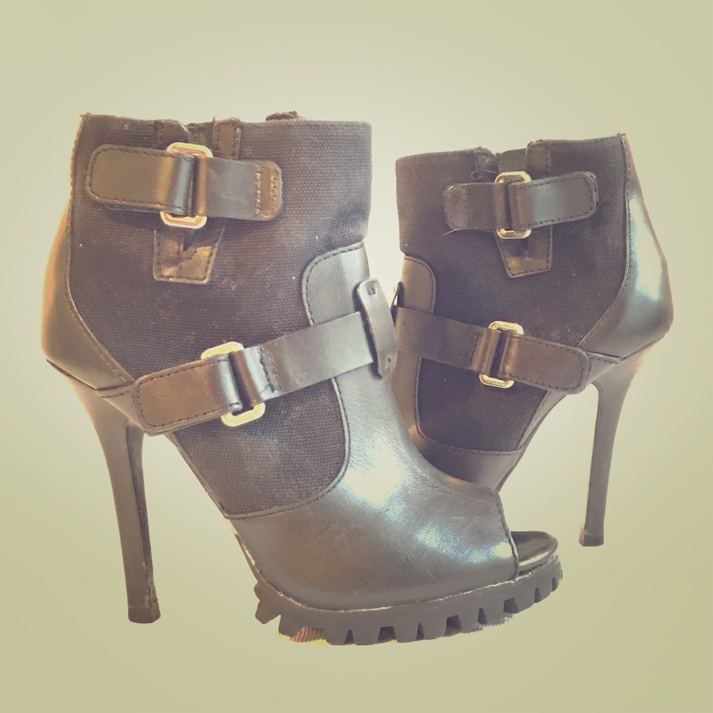 👠👜Like New Tory Burch🌹